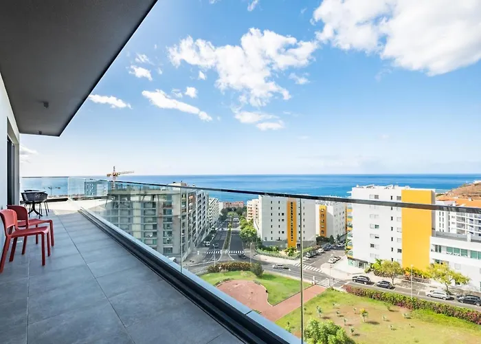 Tower Penthouse By Madeira Sun Travel